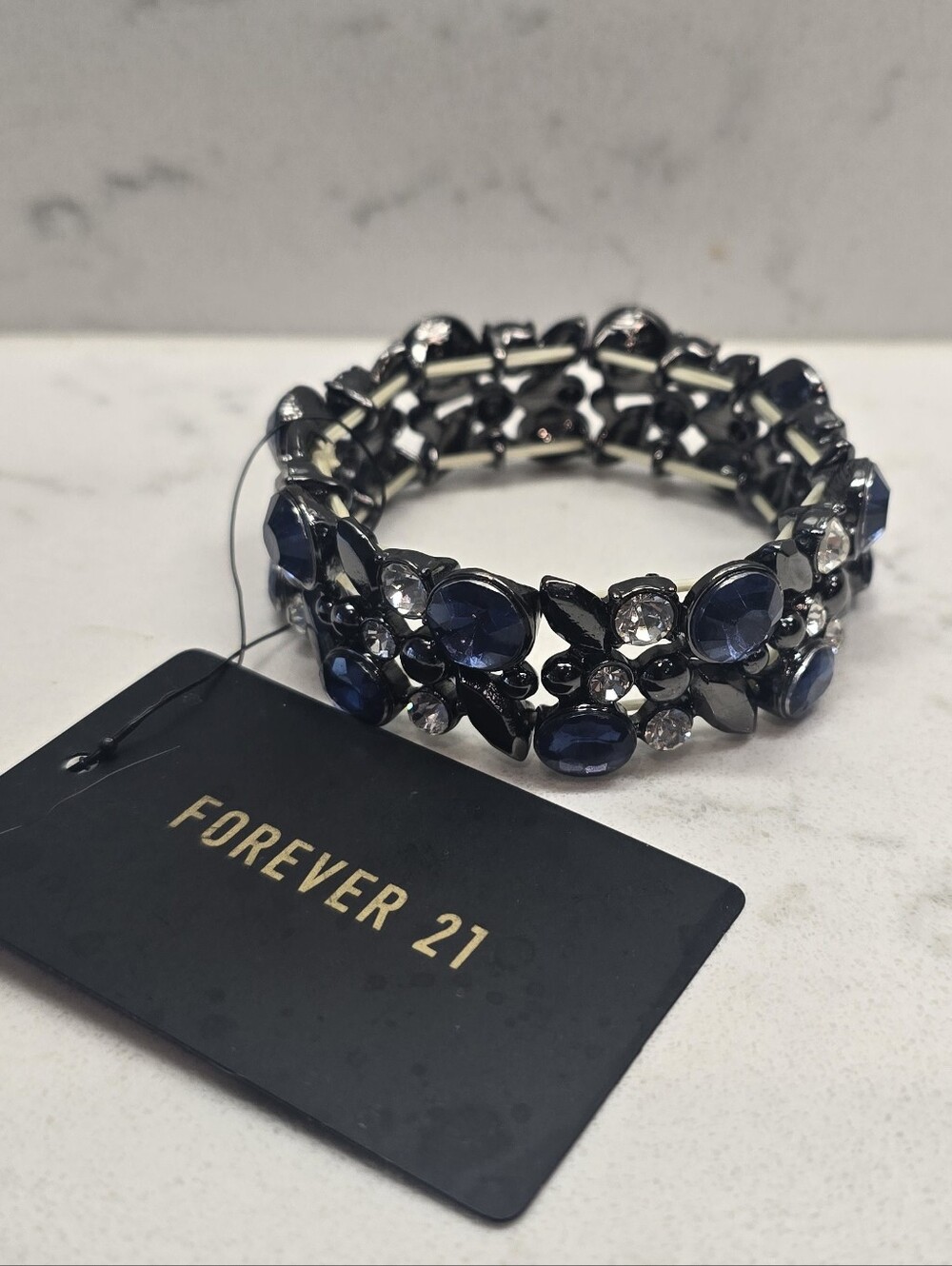 New W/ Tags Elegant Navy Gray Crystal Stretch Bracelet Jewelry Forever 21 - Picture 2 of 3
